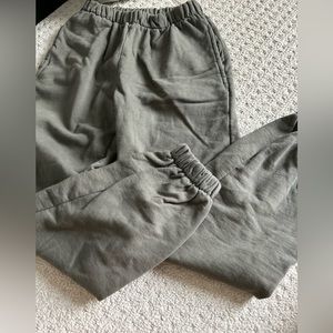 Green Brandy Melville sweatpants